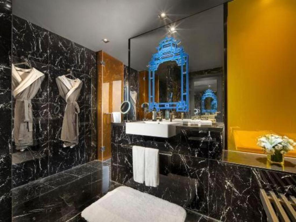Blossom House Beijing Houhai Exterior photo